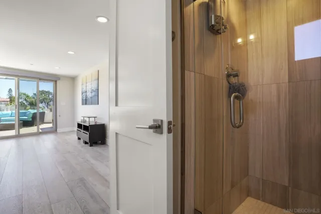 $2,500,000 | 1122 Oliver Avenue, San Diego, CA 92109