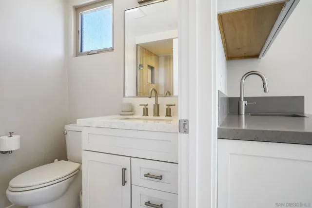 $2,500,000 | 1122 Oliver Avenue, San Diego, CA 92109