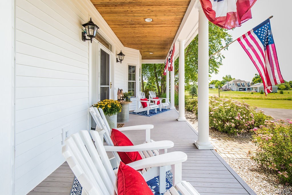 5130 Ridge Road Cazenovia, NY 13035 - Photo 4 of 34