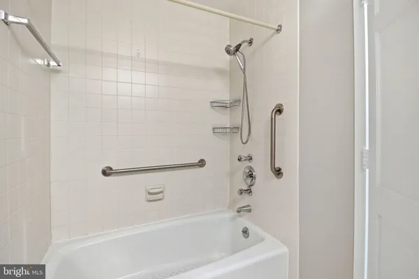 $829,000 | 8101 Connecticut Avenue, Unit N304, Chevy Chase, MD 20815