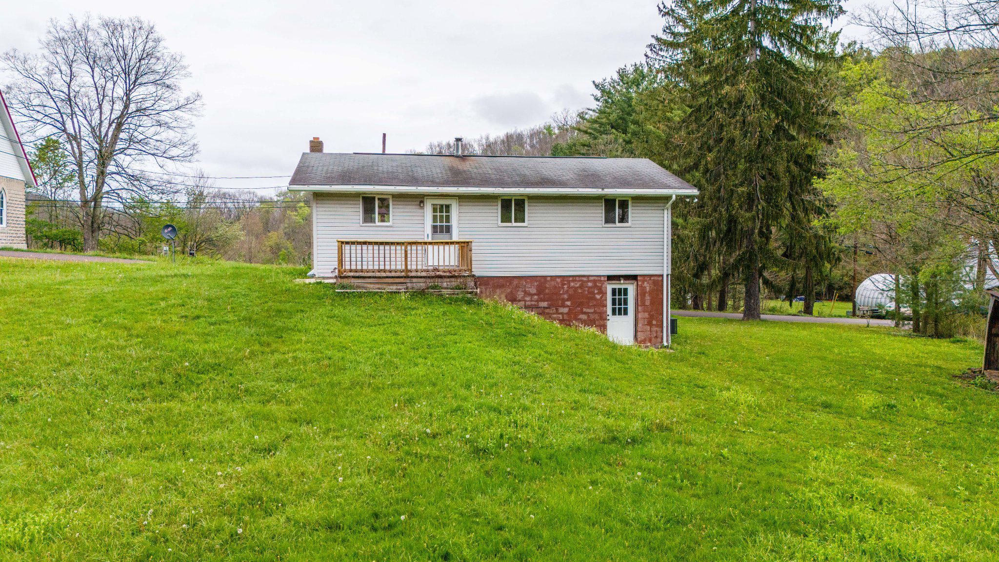 2155 Jennings Road Grantsville, MD 21536 - Photo 6 of 39 Charming hillside home with lush greenery rear