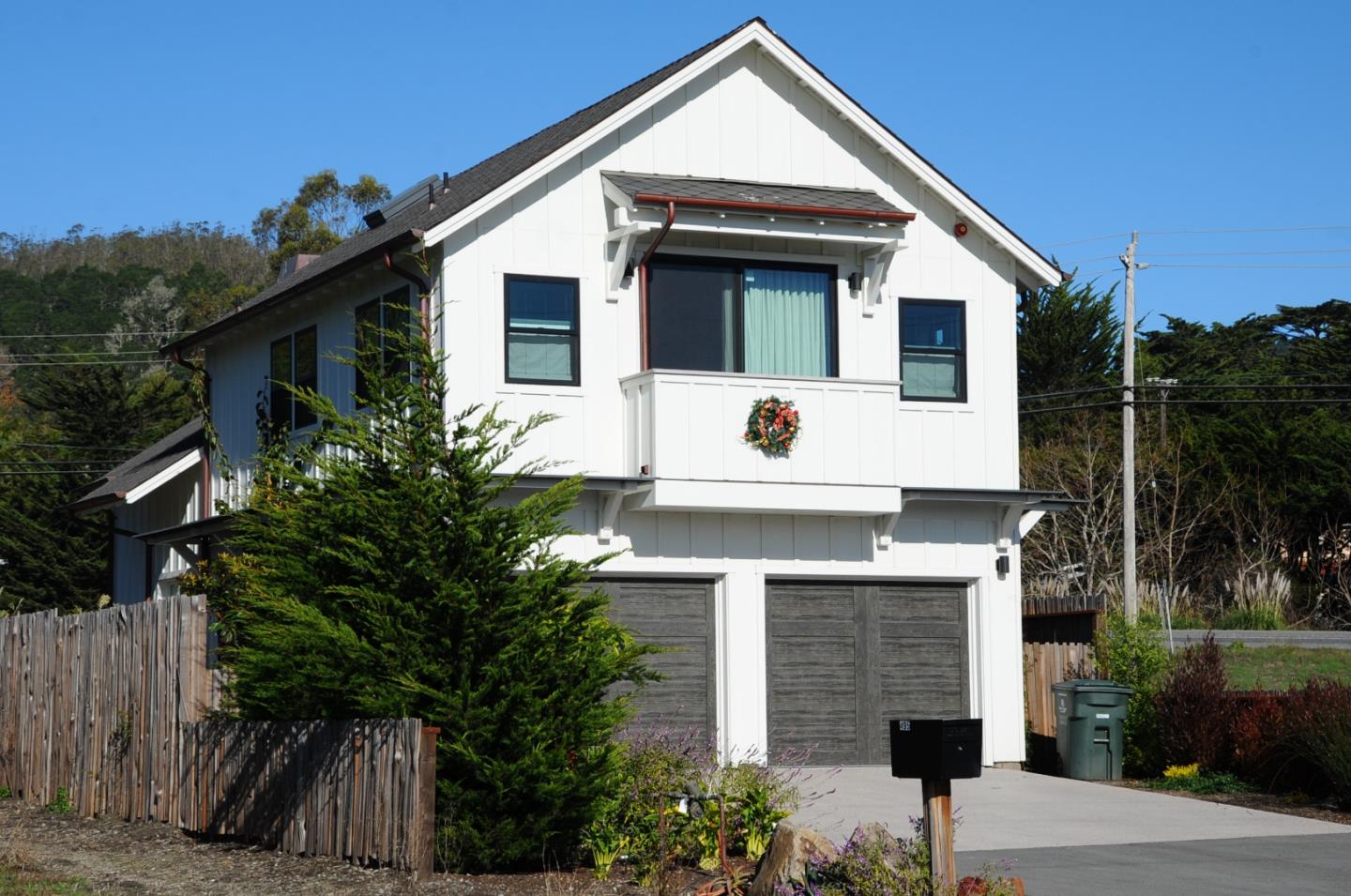 485 Mirada Road Half Moon Bay, CA 94019 - Photo 3 of 15 Gallery Image 3