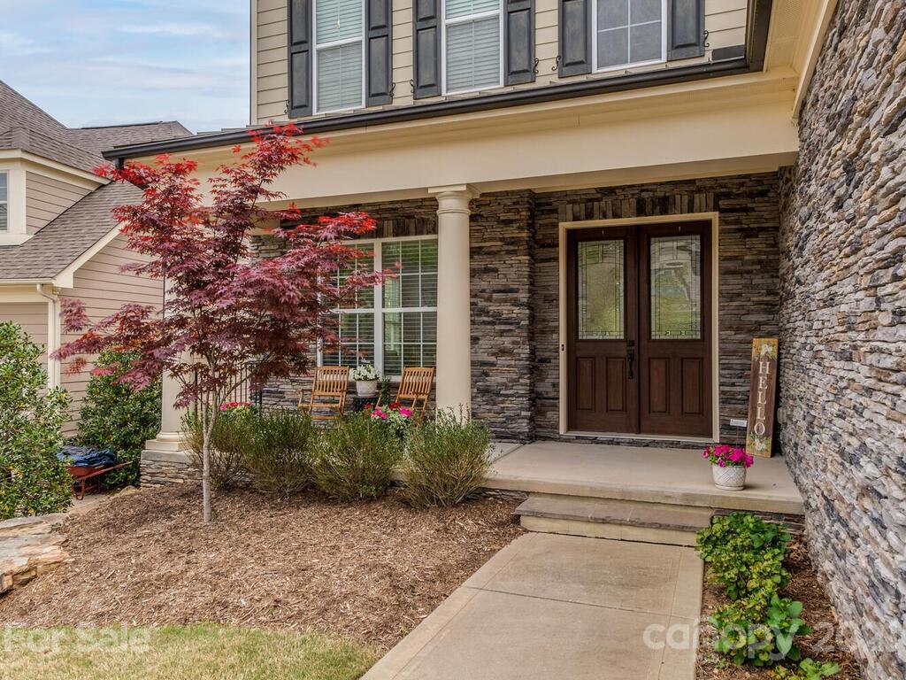 2076 Tatton Hall Road Fort Mill, SC 29715 - Photo 3 of 47 Gallery Image 3