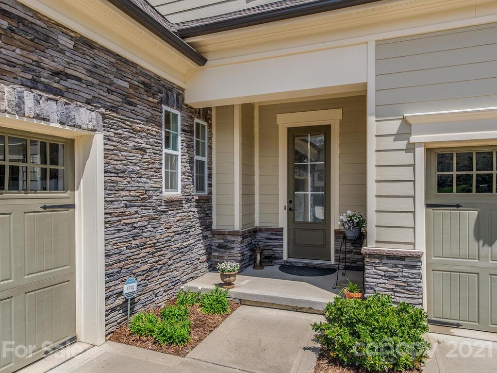 2076 Tatton Hall Road Fort Mill, SC 29715 - Photo 36 of 47 Gallery Image 36