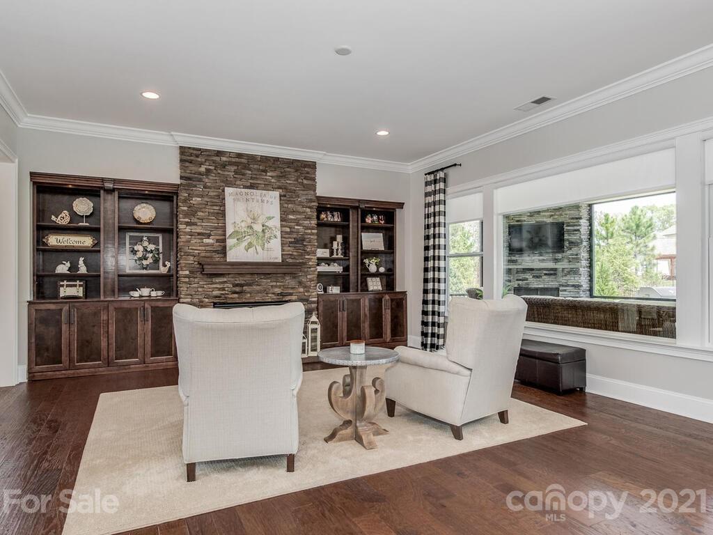 2076 Tatton Hall Road Fort Mill, SC 29715 - Photo 6 of 47 Gallery Image 6