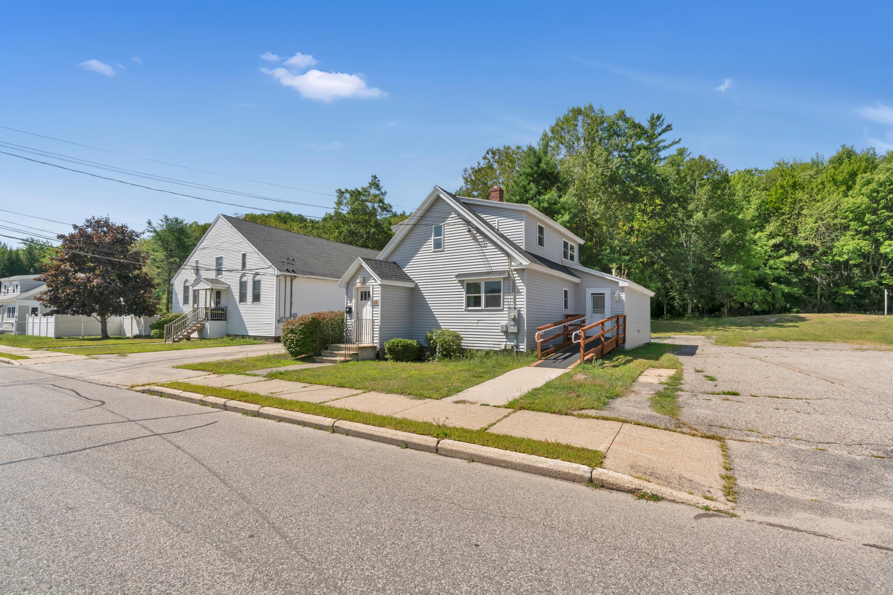 653 Main Street Springvale, ME 04083 - Photo 2 of 30 _DSC9777