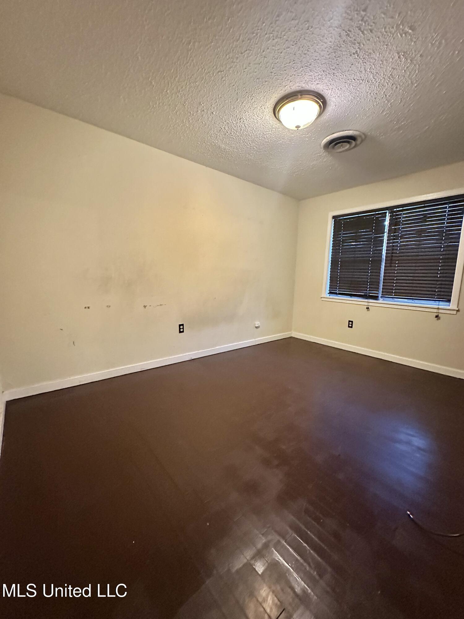 9 Woodside Court Natchez, MS 39120 - Photo 12 of 12 IMG_2444