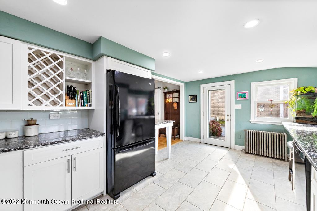 429 Juliustown Pemberton Road Juliustown, NJ 08022 - Photo 10 of 64 large country kitchen