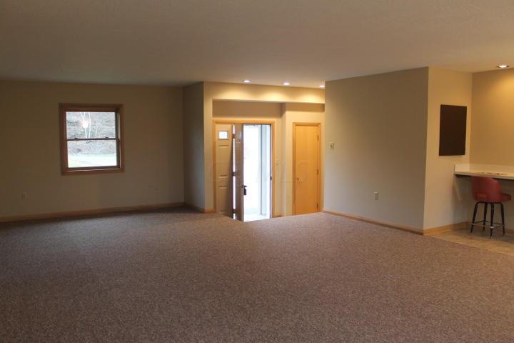 18290 Gambier Road Mount Vernon, OH 43050 - Photo 28 of 32