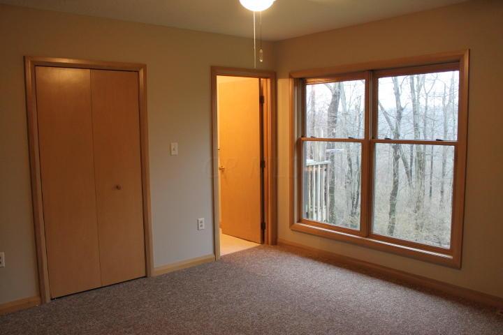 18290 Gambier Road Mount Vernon, OH 43050 - Photo 10 of 32