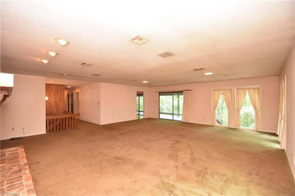 200 Plank Road Thomasville, NC 27360 - Photo 14 of 30