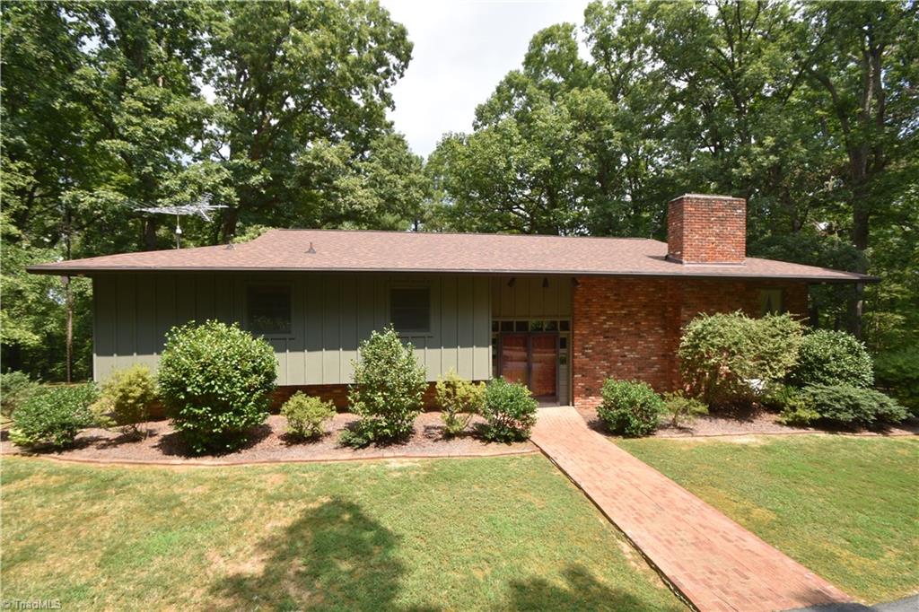 200 Plank Road Thomasville, NC 27360 - Photo 3 of 30