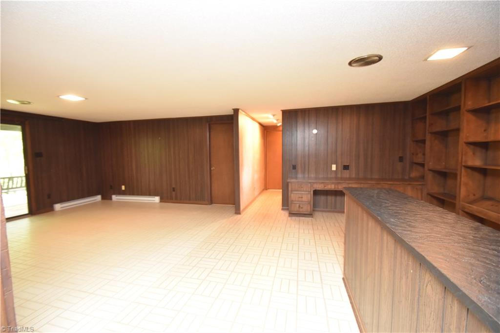 200 Plank Road Thomasville, NC 27360 - Photo 27 of 30