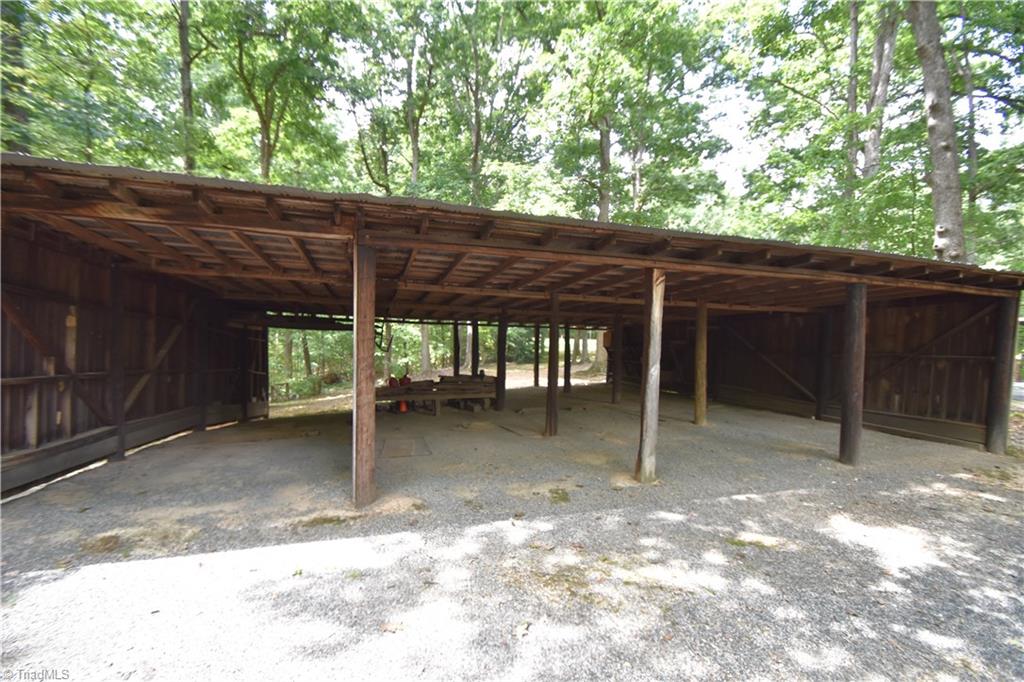200 Plank Road Thomasville, NC 27360 - Photo 10 of 30