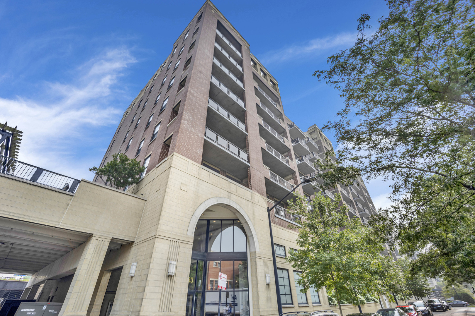 a view of a multi story building