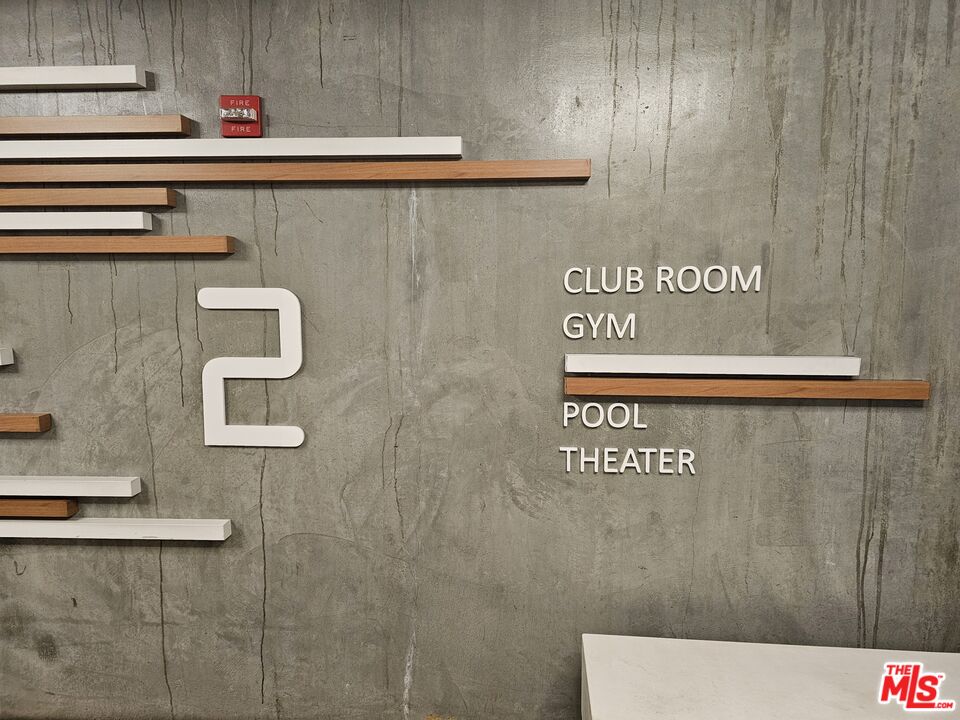 645 West 9th Street, Unit 240 Los Angeles, CA 90015 - Photo 23 of 25 a close up of a sink