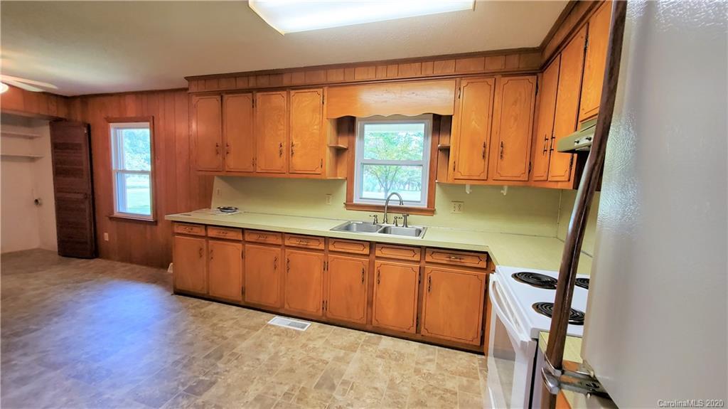 2603 Old Camden Road Monroe, NC 28110 - Photo 14 of 26