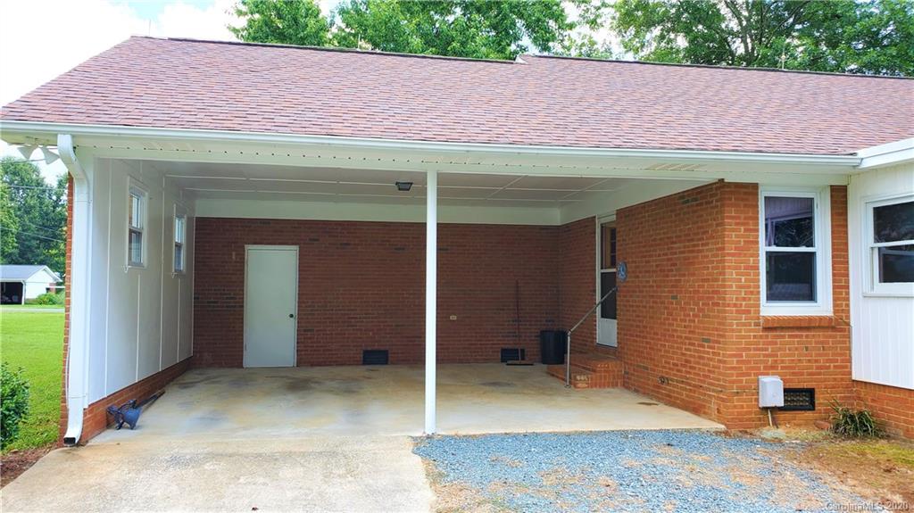 2603 Old Camden Road Monroe, NC 28110 - Photo 7 of 26