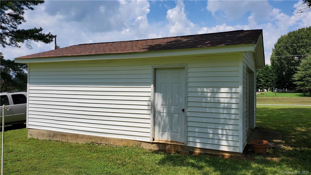 2603 Old Camden Road Monroe, NC 28110 - Photo 10 of 26