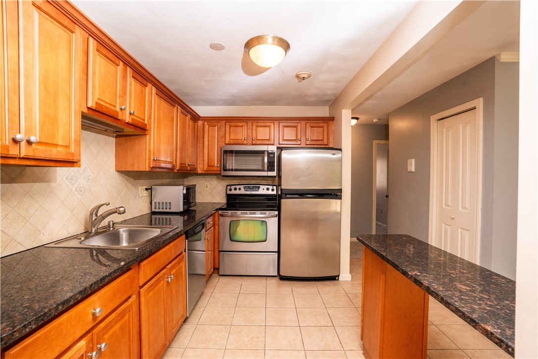 400 New River Road, Unit 712 Lincoln, RI 02838 - Photo 2 of 11