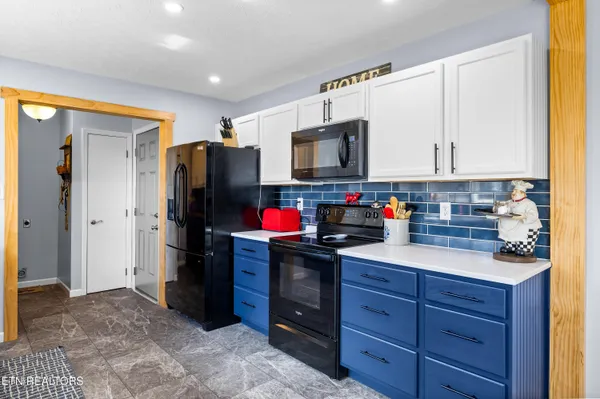 $425,000 | 107 Timbercrest Lane, Clinton, TN 37716