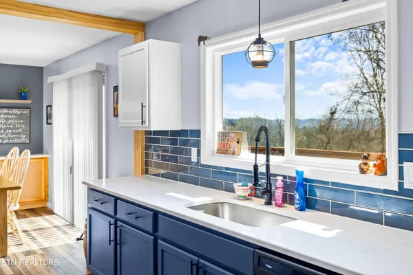 $425,000 | 107 Timbercrest Lane, Clinton, TN 37716