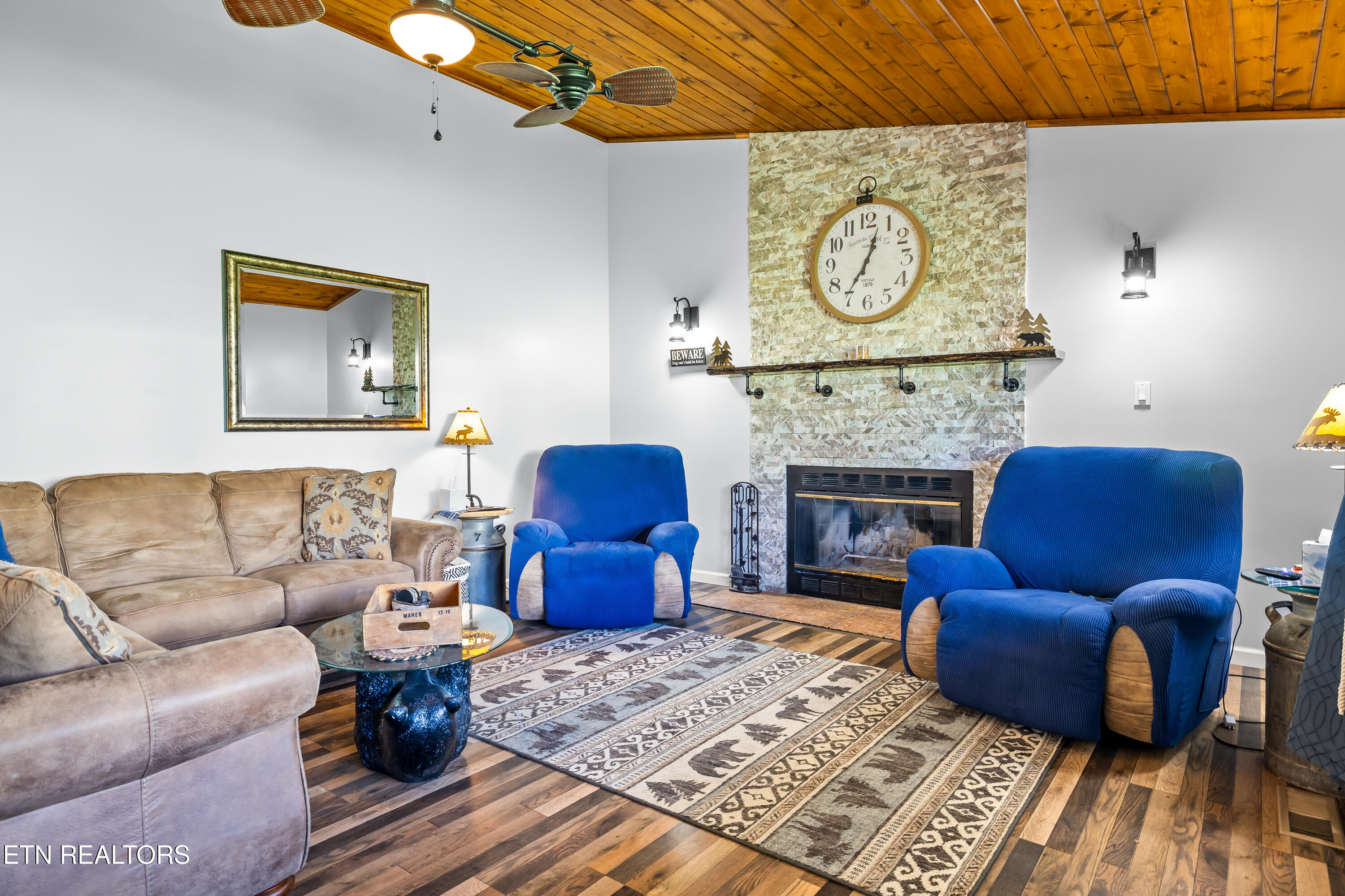 107 Timbercrest Lane Clinton, TN 37716 - Photo 17 of 45 107TimbercrestLn-12