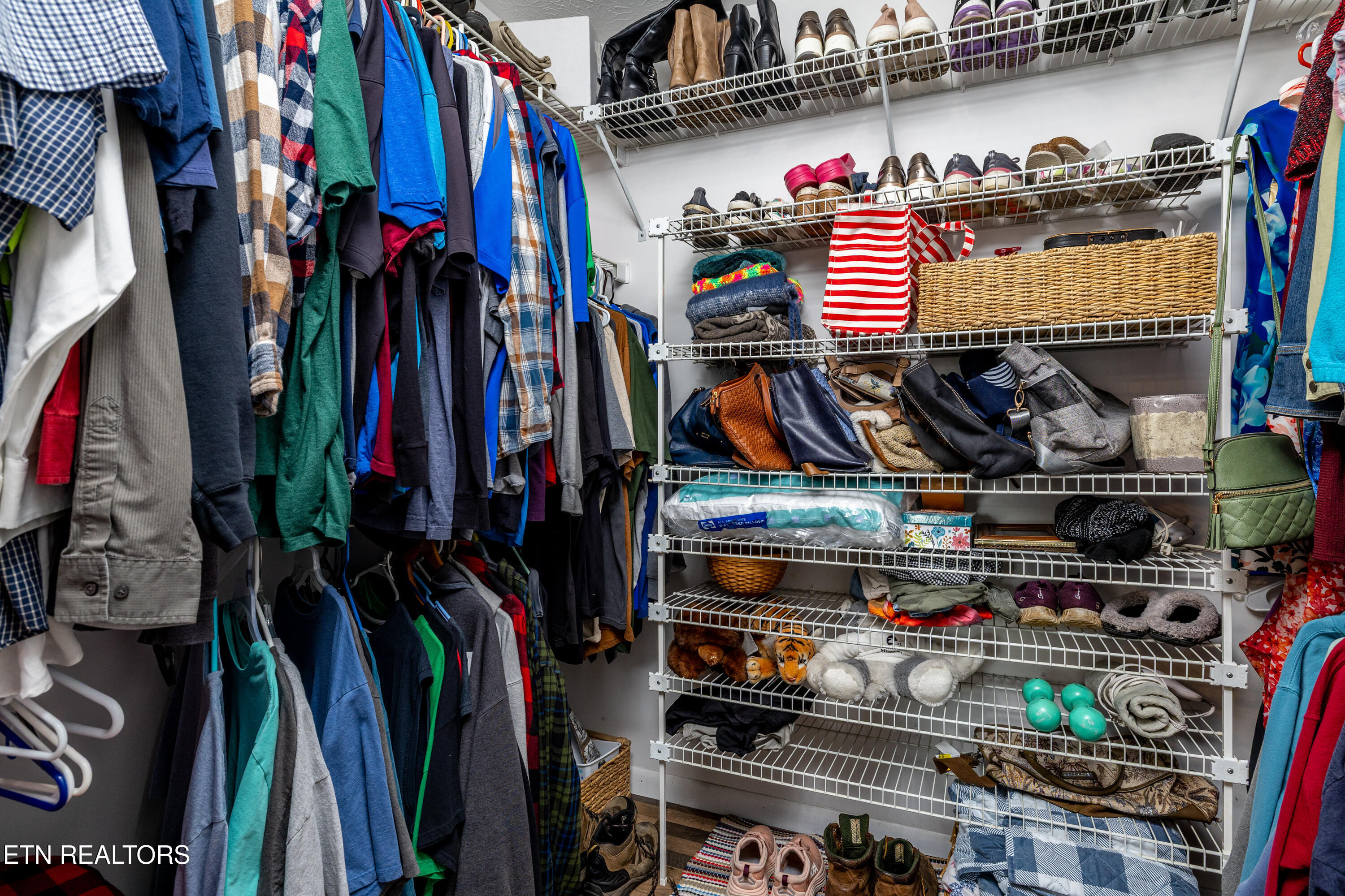 107 Timbercrest Lane Clinton, TN 37716 - Photo 23 of 45 107TimbercrestLn-18