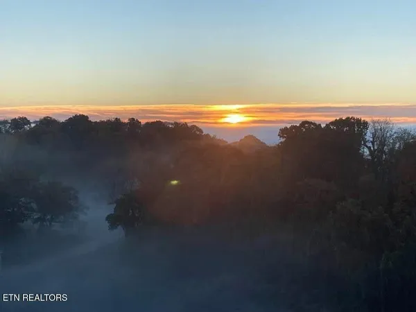 $425,000 | 107 Timbercrest Lane, Clinton, TN 37716