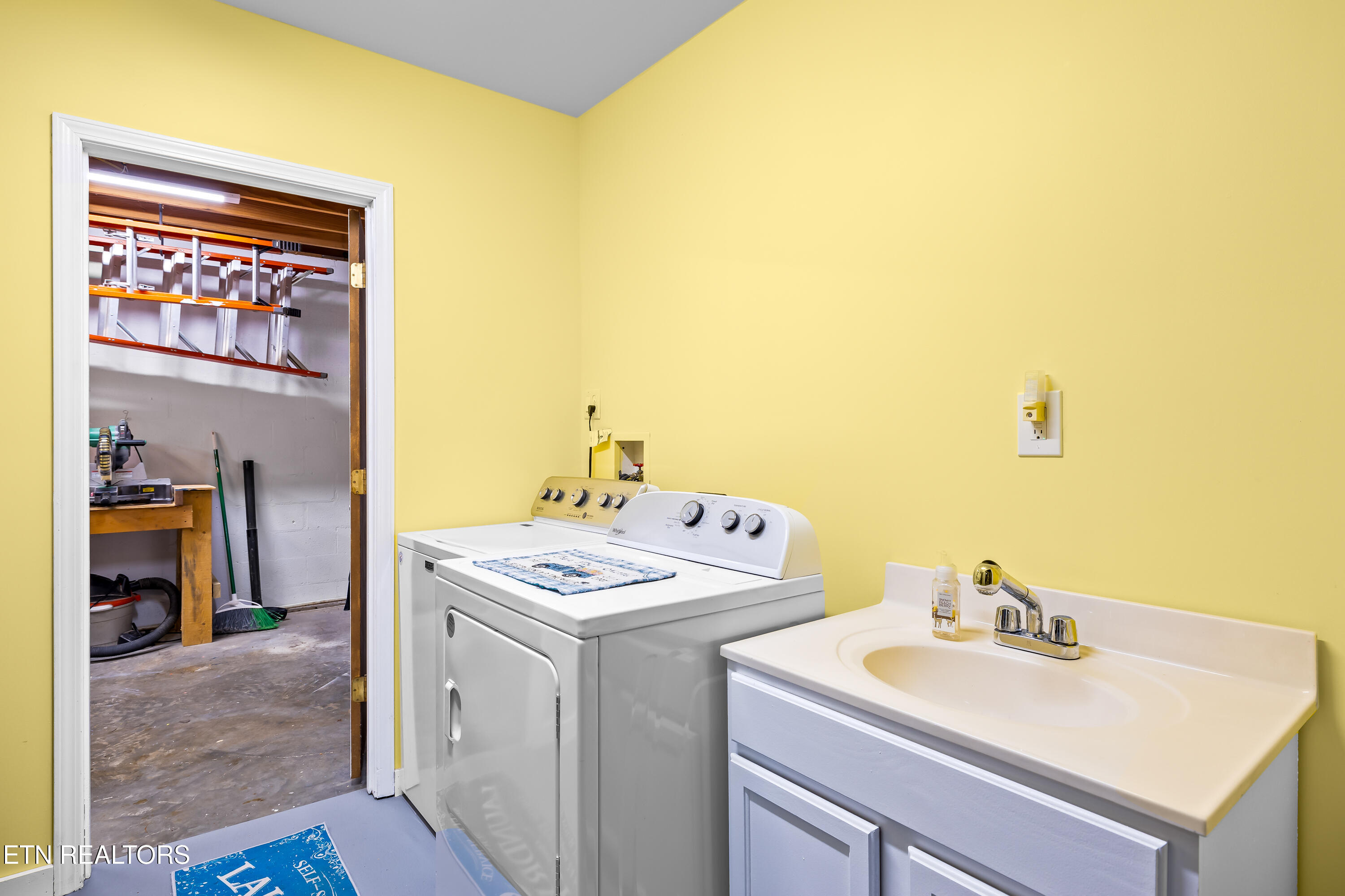 107 Timbercrest Lane Clinton, TN 37716 - Photo 33 of 45 107TimbercrestLn-28