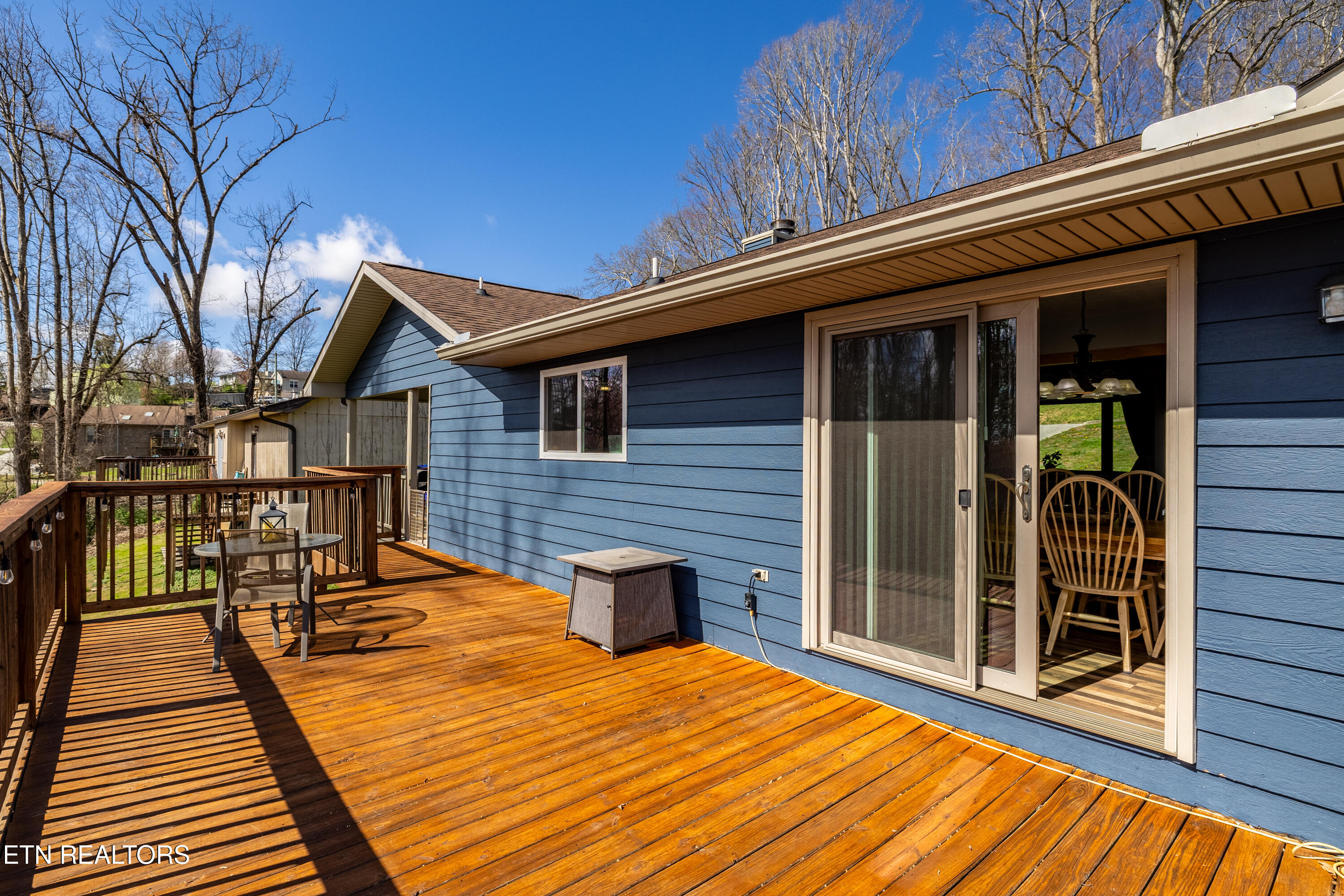 107 Timbercrest Lane Clinton, TN 37716 - Photo 37 of 45 107TimbercrestLn-33