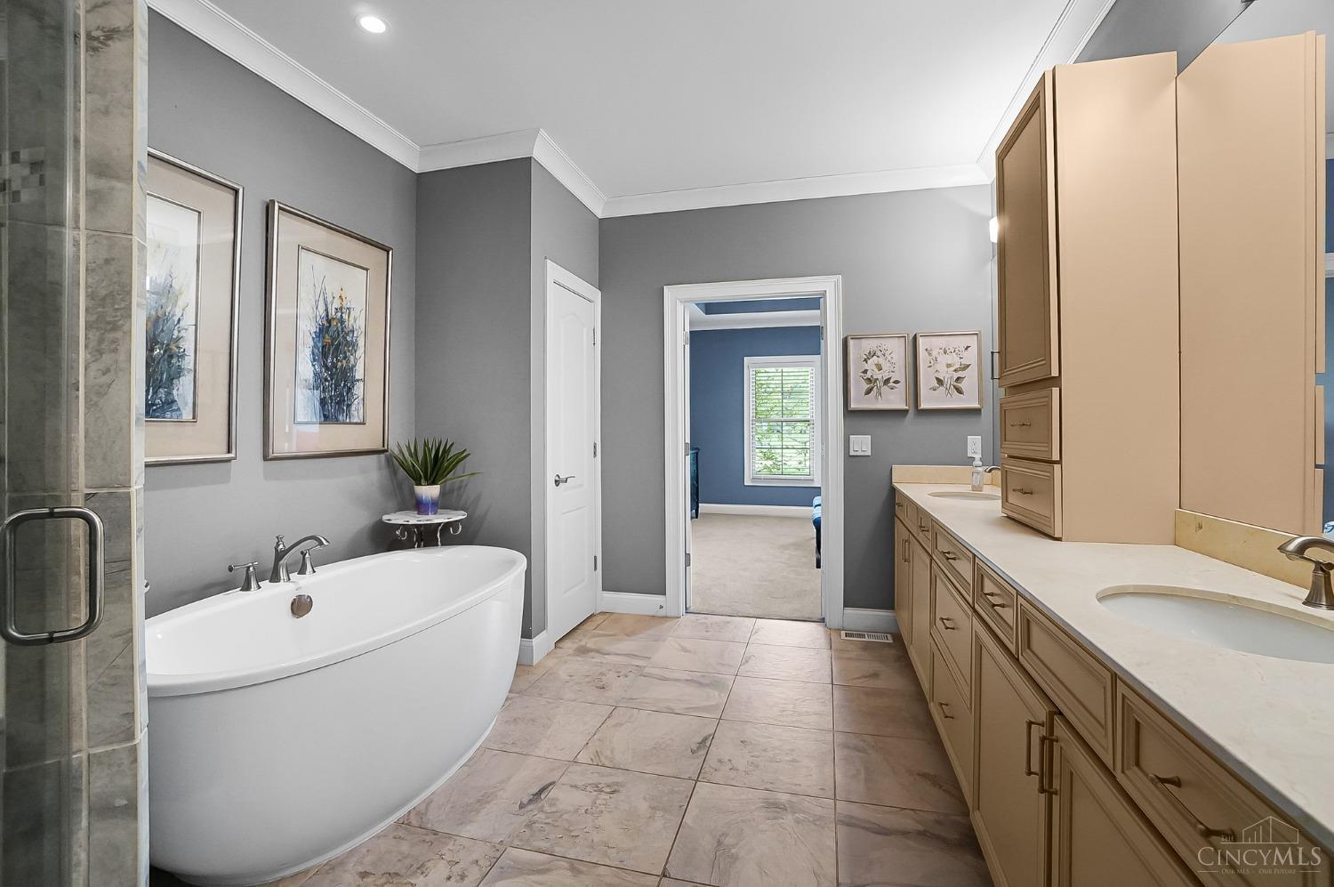 7105 Graves Road Cincinnati, OH 45243 - Photo 41 of 86 Gallery Image 41