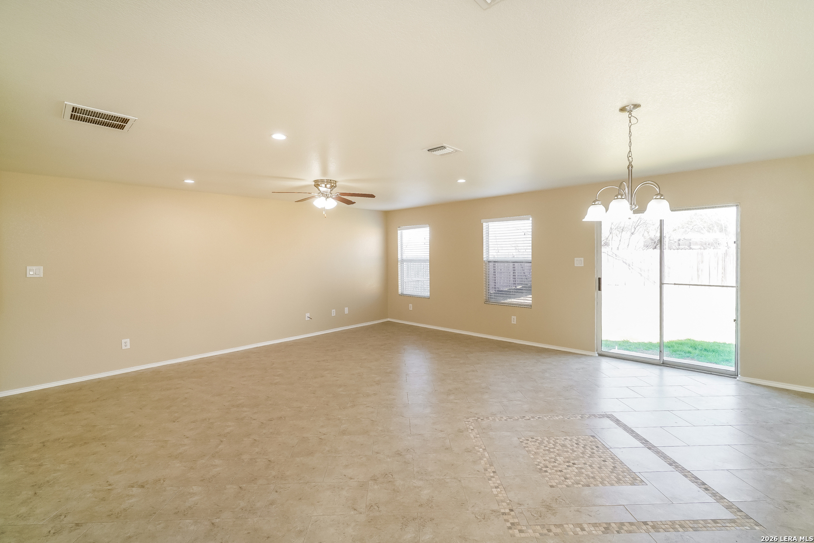 3947 Key W Way Converse, TX 78109 - Photo 3 of 15
