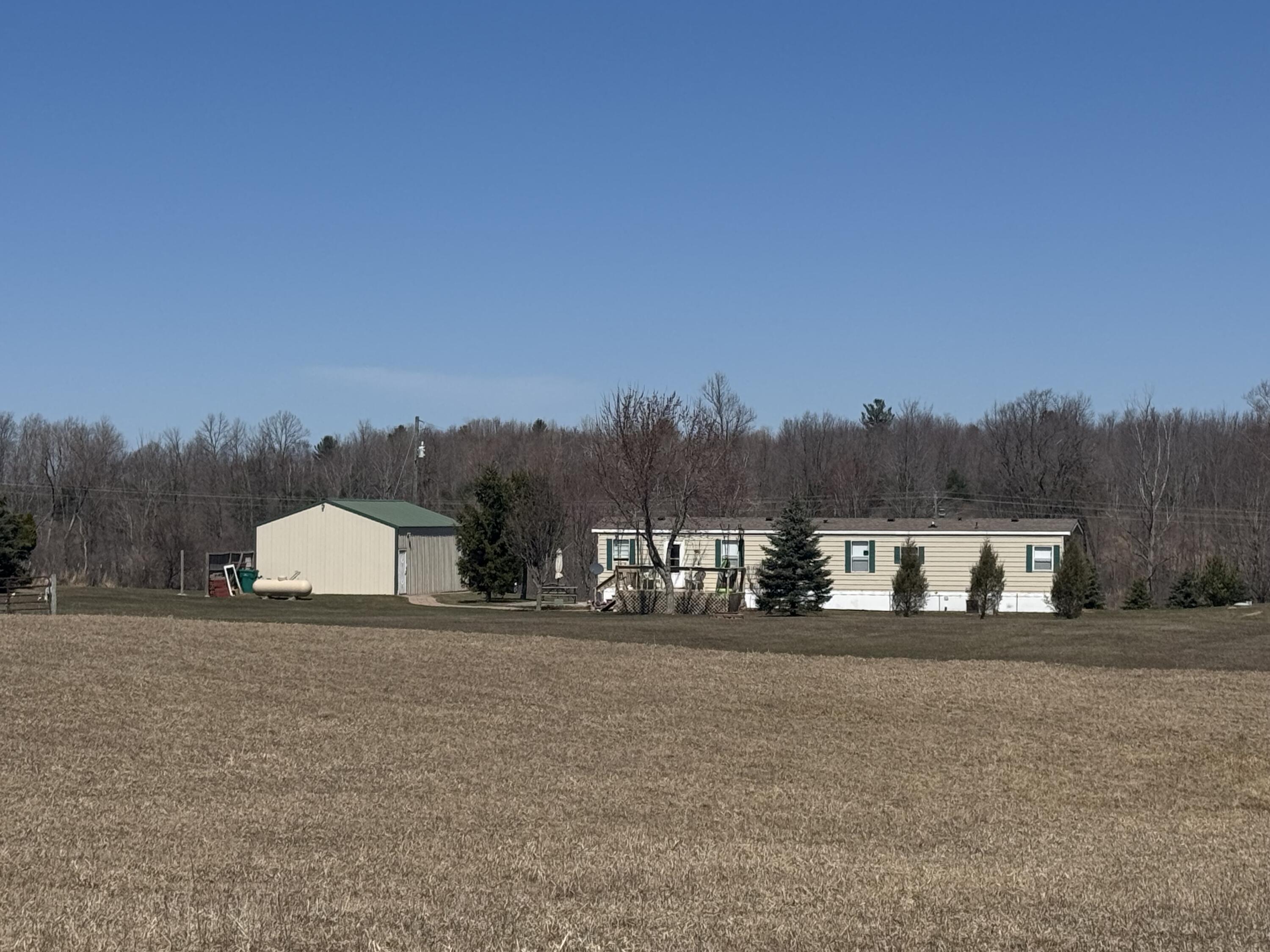 8315 Truman Road Evart, MI 49631 - Photo 7 of 64 IMG_9332
