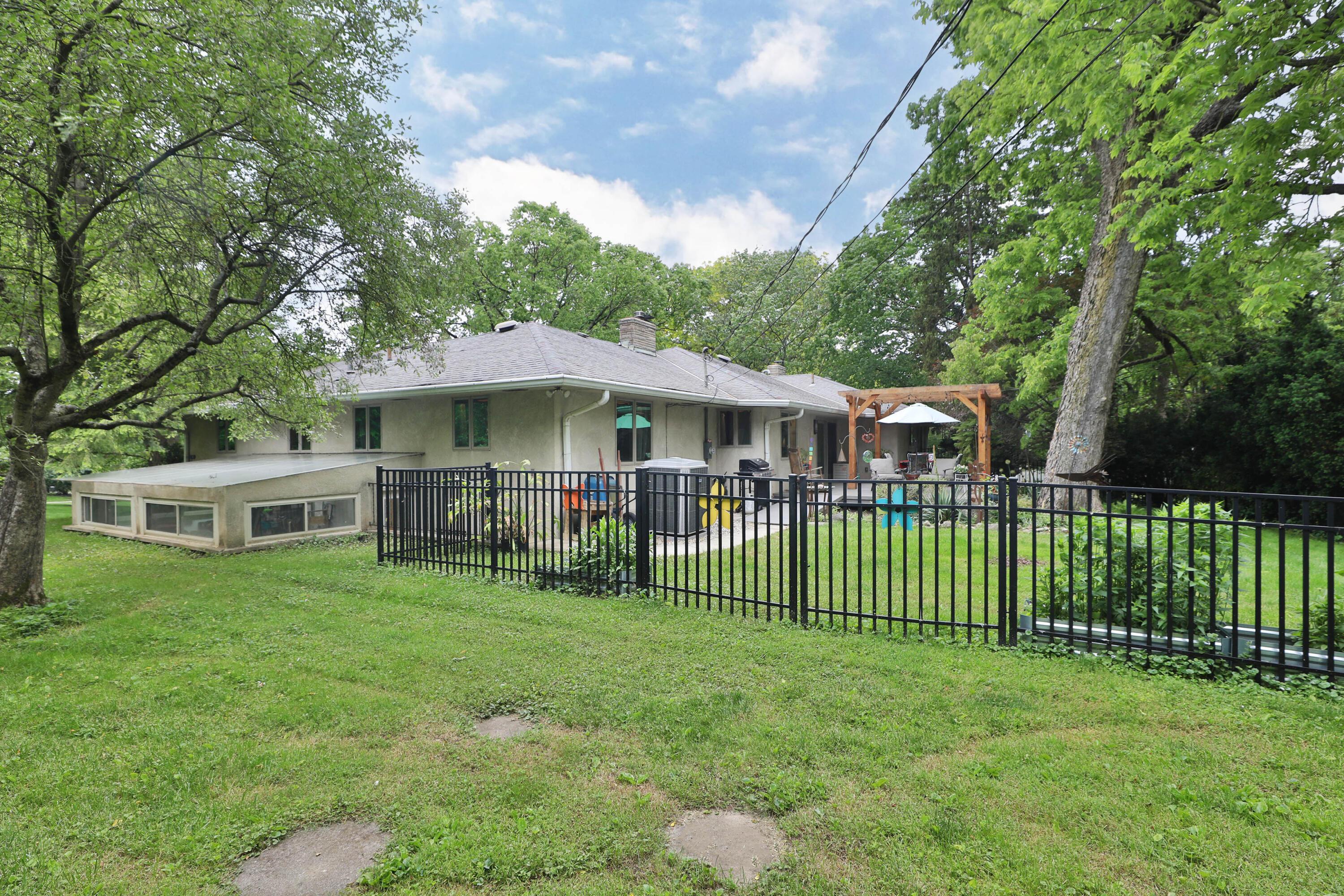 280 Croswell Road Columbus, OH 43214 - Photo 61 of 68 280-Croswell-61