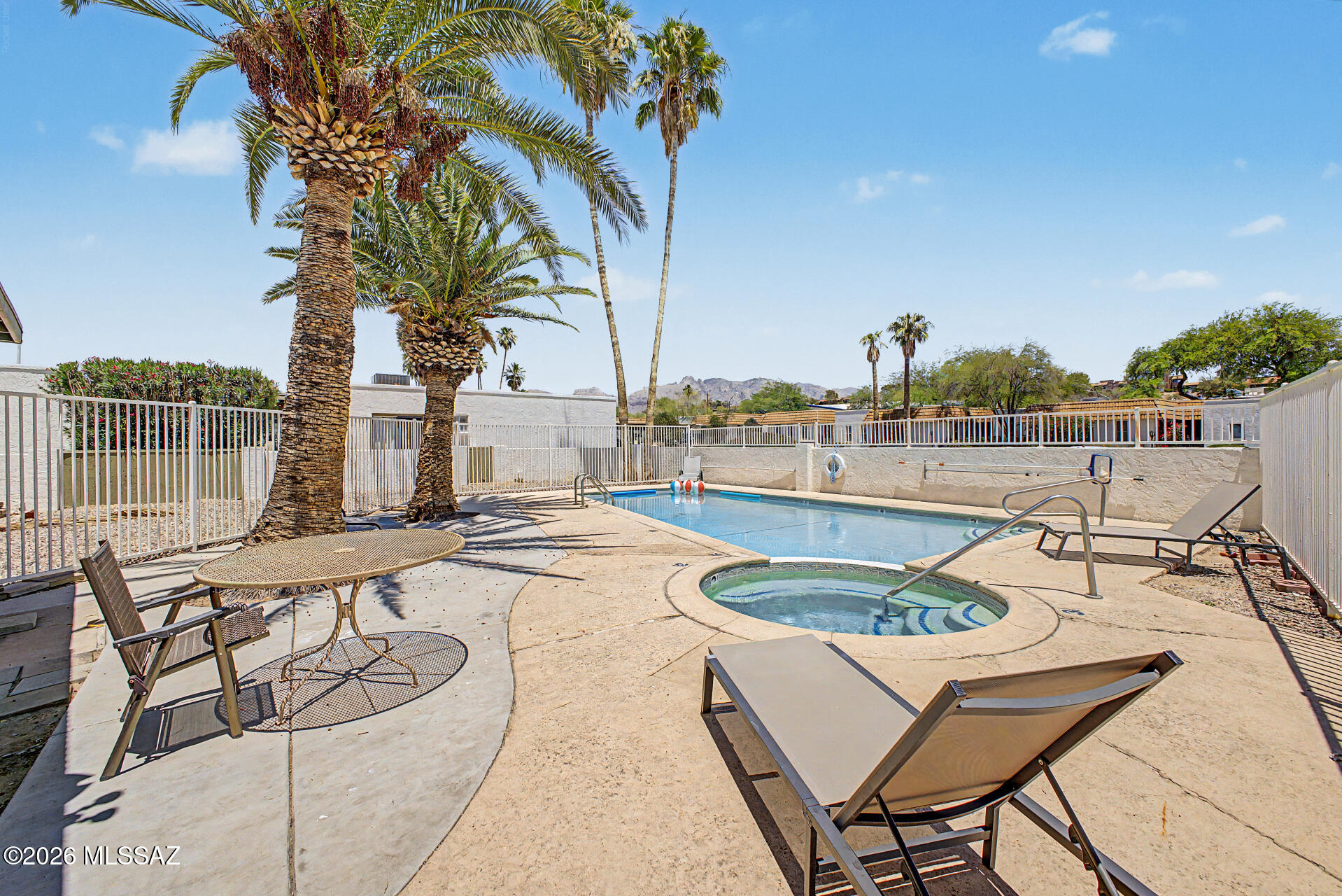 660 East River Road, Unit H Tucson, AZ 85704 - Photo 38 of 42