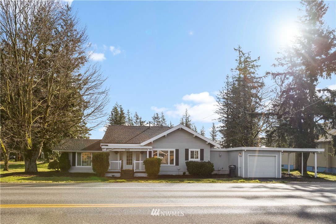 6966 Hannegan Road Lynden, WA 98264 - Photo 3 of 27 Gallery Image 3