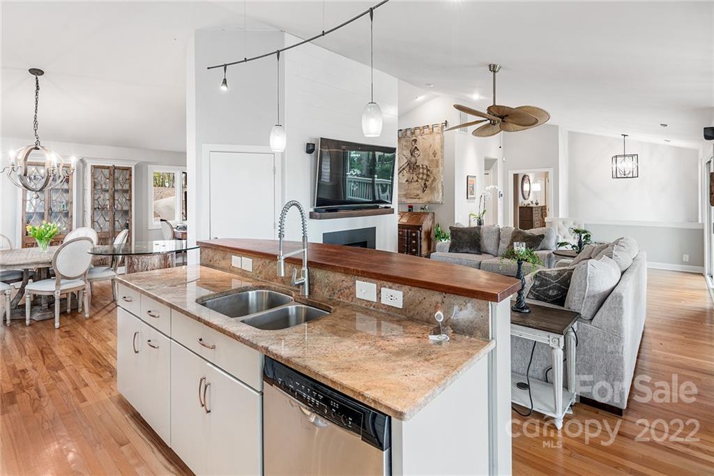 16034 North Point Road Huntersville, NC 28078 - Photo 15 of 32 Gallery Image 15