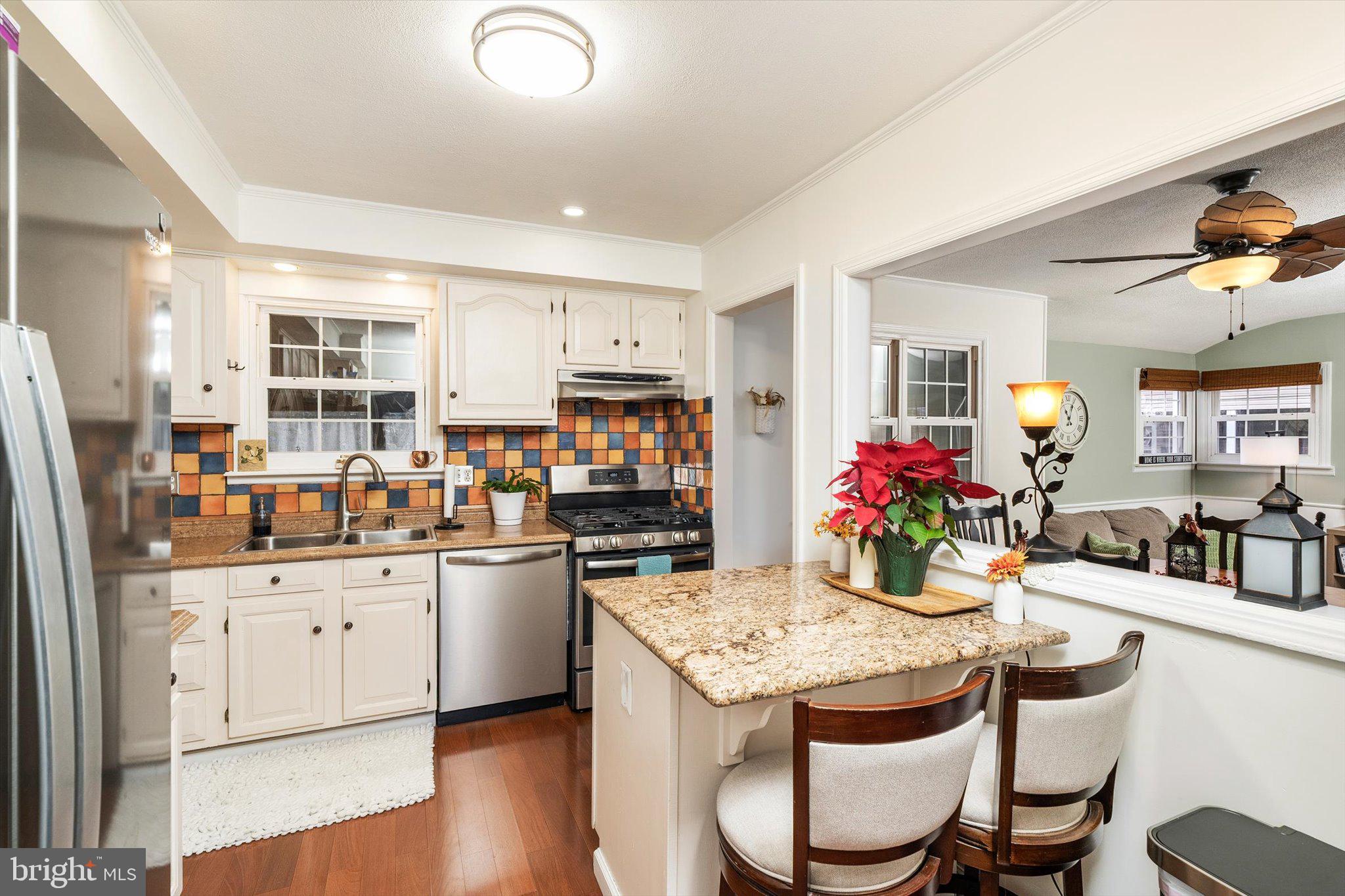 4 Imperial Drive Hamilton, NJ 08690 - Photo 14 of 38