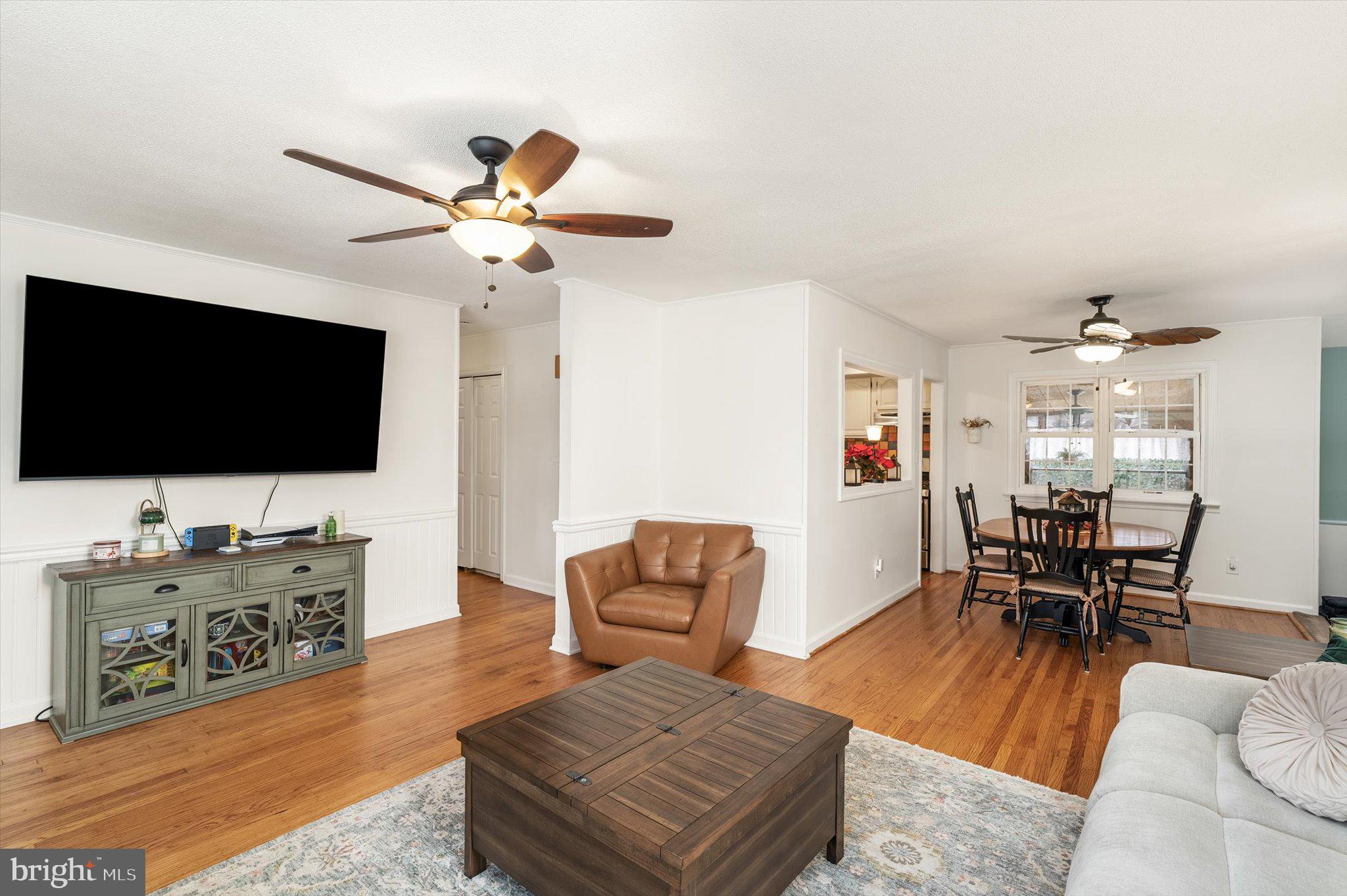 4 Imperial Drive Hamilton, NJ 08690 - Photo 10 of 38