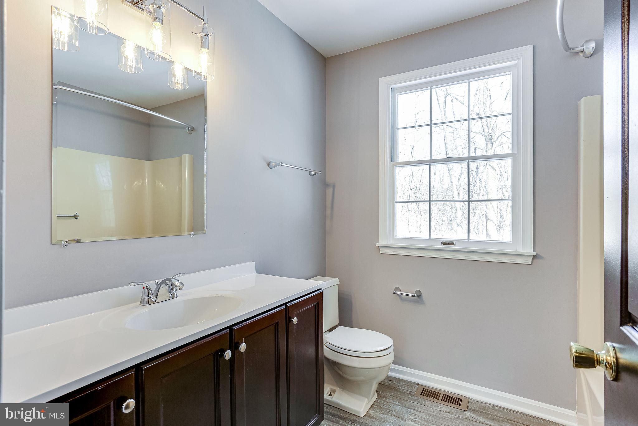 33 Constantine Drive Phoenix, MD 21131 - Photo 2 of 33