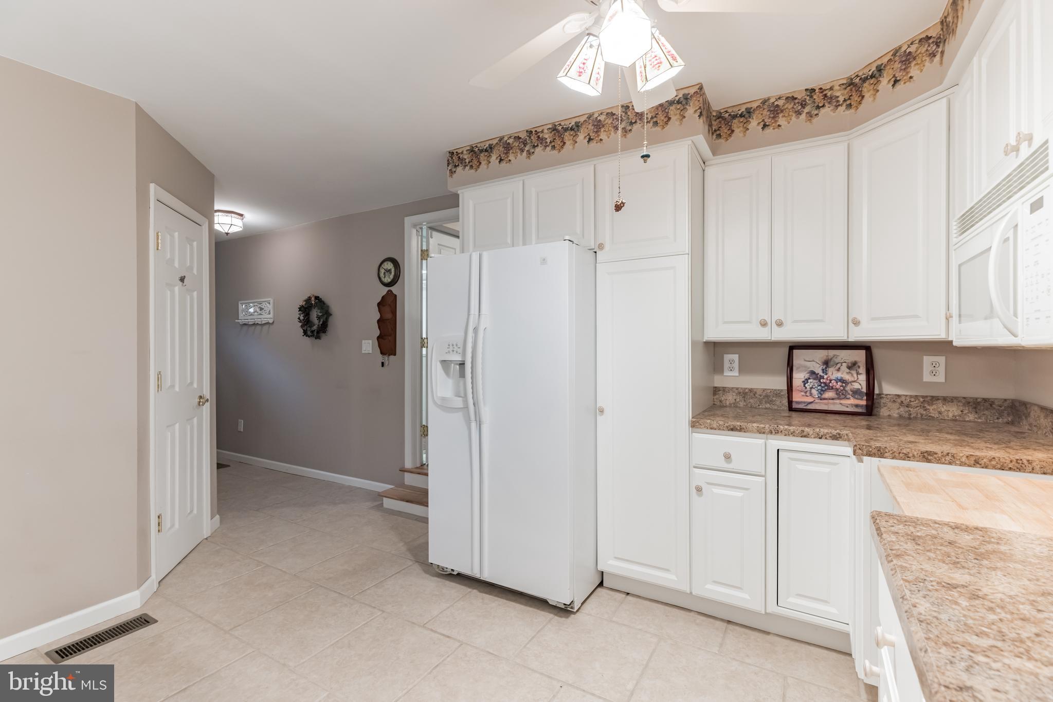 159 Whitemarsh Way Delran, NJ 08075 - Photo 22 of 32 In-Law kitchen and private entry.