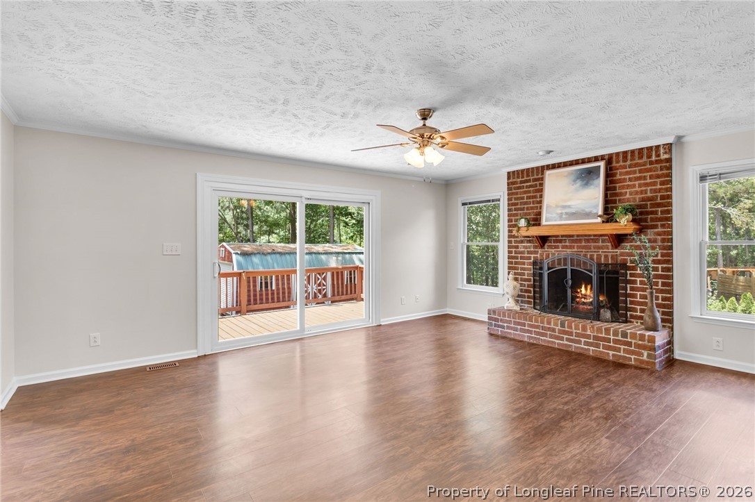 7837 Shuttle Road Fayetteville, NC 28311 - Photo 20 of 49 Living Room