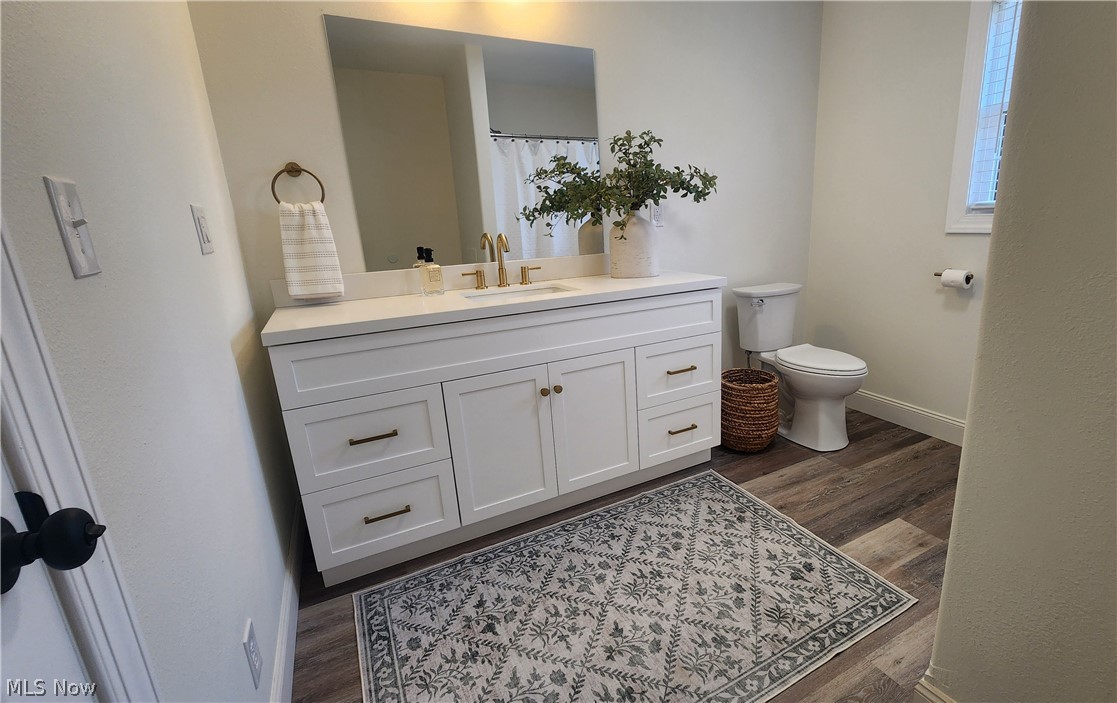 3190 Eastport Road Southeast Dennison, OH 44621 - Photo 26 of 36 Full bathroom