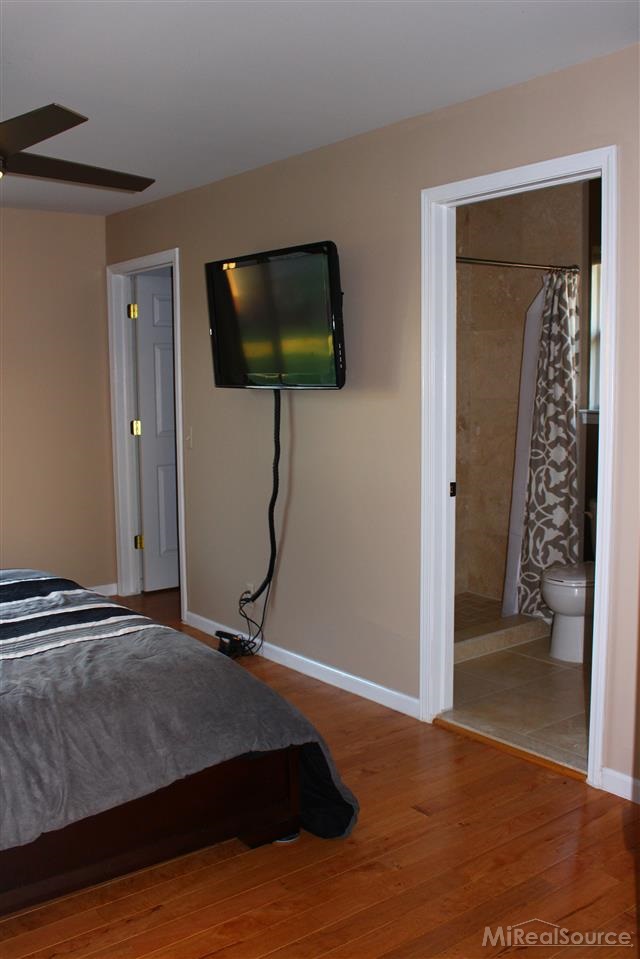55570 Raspberry Drive Macomb, MI 48042 - Photo 9 of 20 31200555-8.JPG