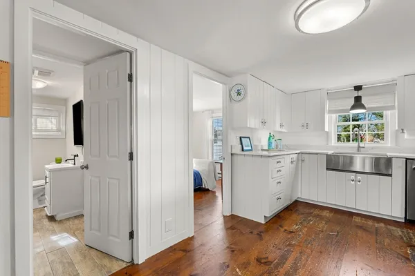 $689,900 | 26 Bayview Road, Marblehead, MA 01945
