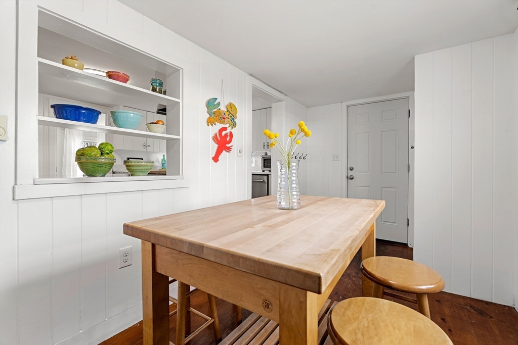 26 Bayview Road Marblehead, MA 01945 - Photo 17 of 31