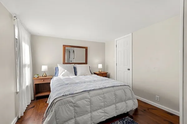 $689,900 | 26 Bayview Road, Marblehead, MA 01945