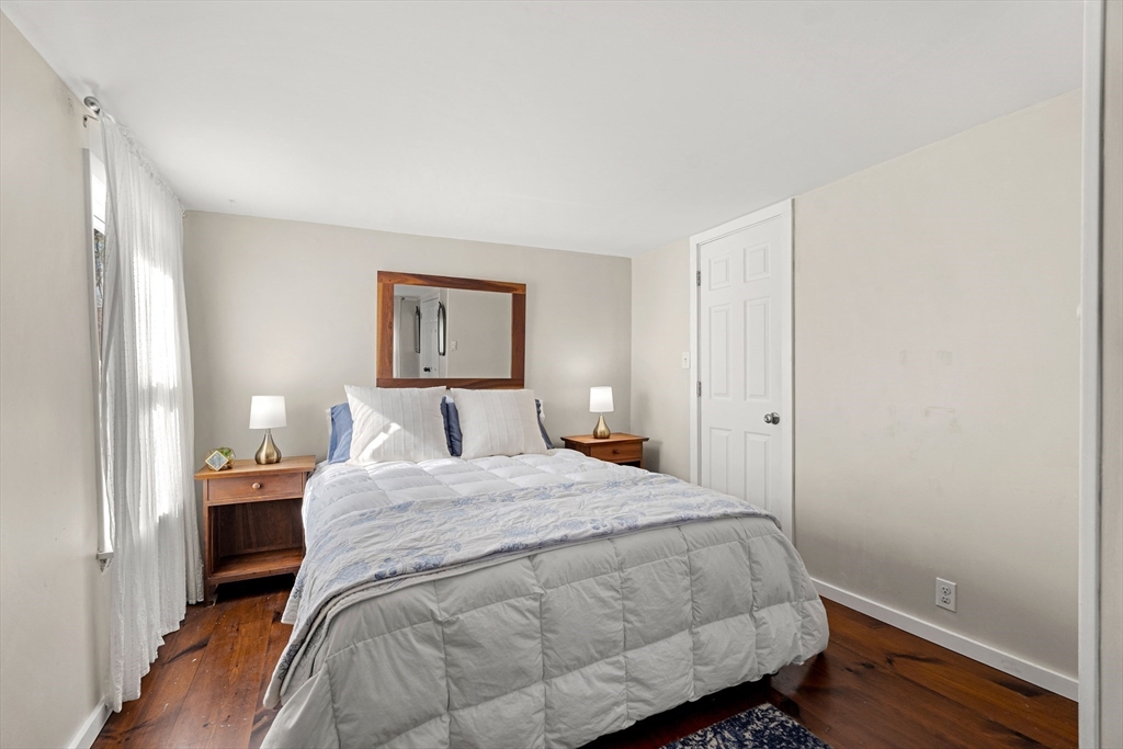 26 Bayview Road Marblehead, MA 01945 - Photo 18 of 31