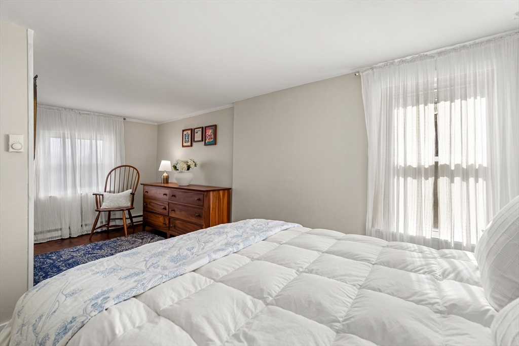 26 Bayview Road Marblehead, MA 01945 - Photo 19 of 31